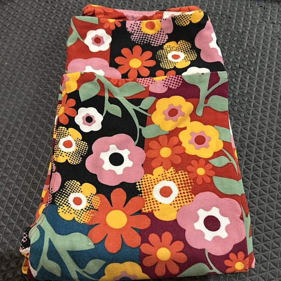 LULAROE Leggins x 8 - Picture 4 of 10